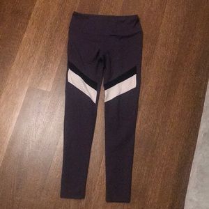 Womens yoga pants , great condiition